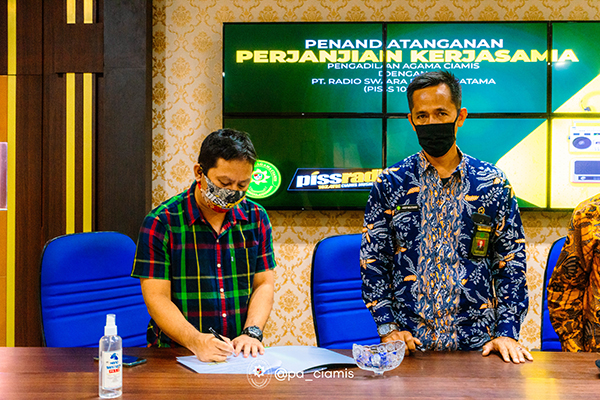 mou-radio-2021-3.jpg